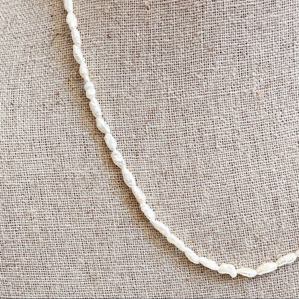 Vintage Rice Pearl Delicate Strand Necklace 925 - Picture 5 of 10